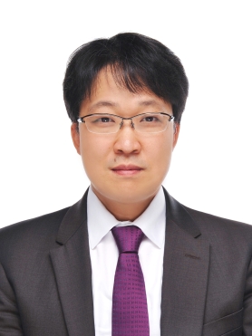 김용주 사진