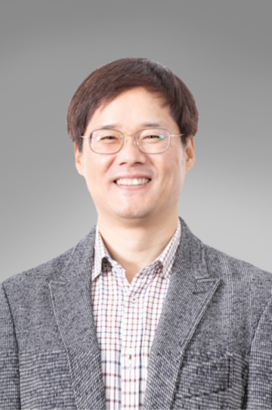 김동욱